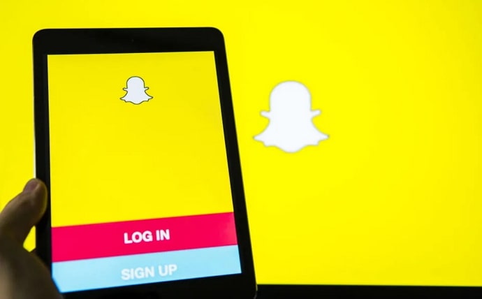¿Qué significa ningún nombre en los datos del historial de Snapchat descargados?