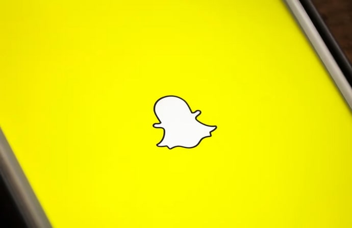 ¿Alguien puede ver que vi su historia de Snapchat si no somos amigos?